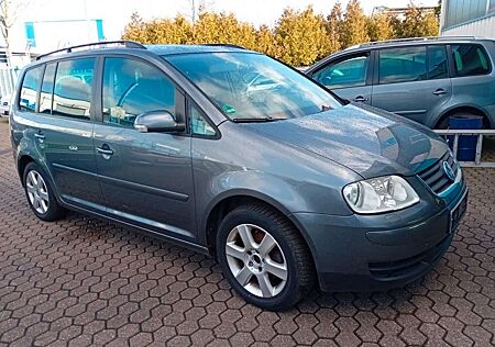 VW Touran Volkswagen Basis,Klimaanlage