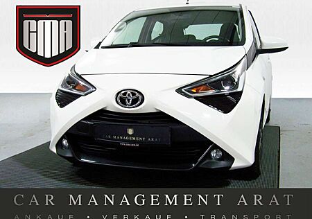 Toyota Aygo (X) 1.0 VVT-i X Play Team D 1.H+CARPL+KAM+TEM