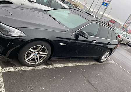 BMW 520d 520 Touring Aut.