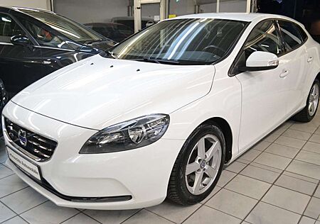 Volvo V40 2.0 D Kinetic EURO6*CO²-094g*NAVIGATION