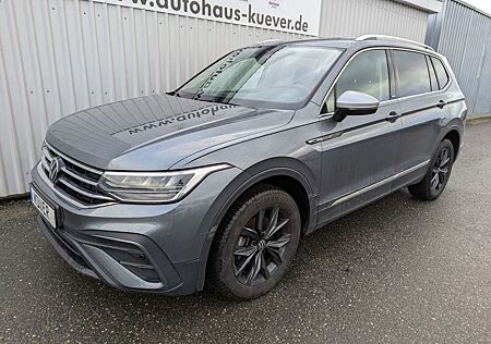VW Tiguan Allspace Volkswagen 2,0 TDI DSG Move Navi+AHK+ACC+18