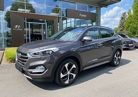 Hyundai Tucson Trend 4WD 1.6 Navi Leder KlimaAT SHZ LHZ Rückfahrk