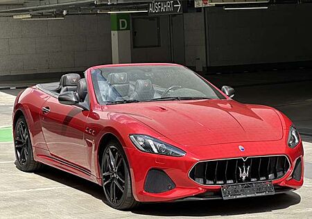 Maserati GranCabrio MC CARBON ROSSO MAGMA 1. Hand Carplay Alcantara