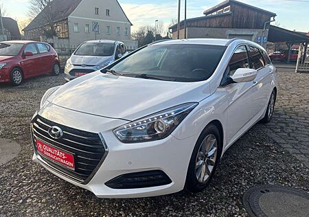 Hyundai i40 sw blue Trend *PDC*AHK*SHZG*KLIMAAUTOMATIK*ALU*