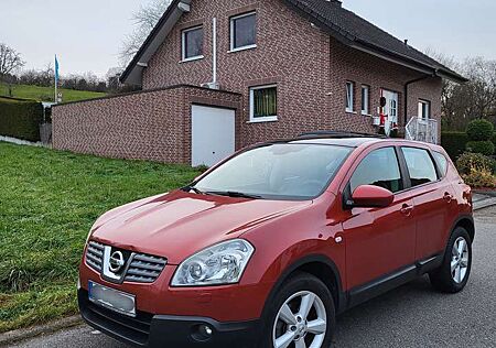 Nissan Qashqai 2.0 4 x 4 CVT tekna TÜV NEU