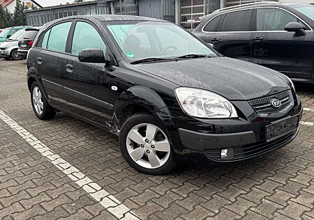 Kia Rio 1.6 EX Top/optische Mängel