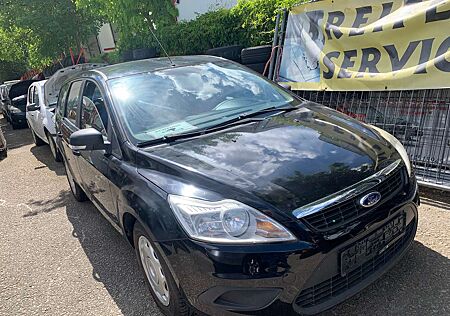 Ford Focus Turnier Turnier 1.6 16V White Magic
