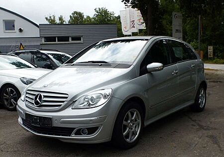 Mercedes-Benz B 180 B180 CDI Automatik Klima Servo Parkhilfe Alu