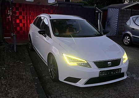 Seat Leon ST 1.6 TDI Start&Stop DSG Reference