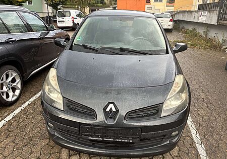 Renault Clio 1.4 16V klima leder tempomat