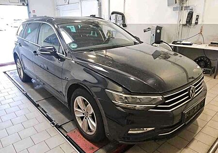 VW Passat Variant Volkswagen Business 2.0 TDI*NAVI*TEMP*XENON*
