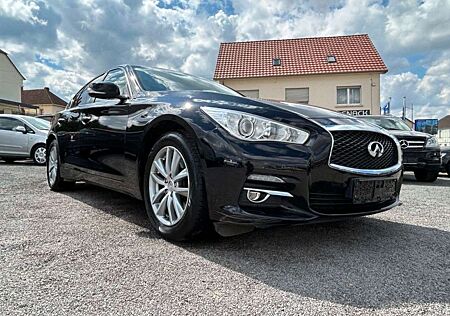 Infiniti Q50 AUT + NAVI + KAMERA+ LANE ASSIST + VOLLLEDER