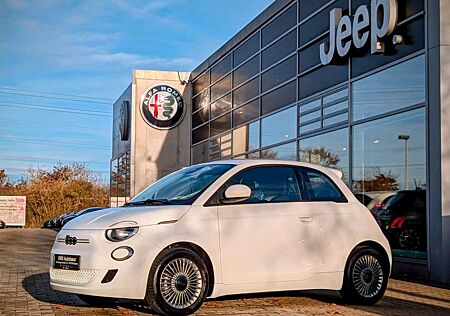 Fiat 500E 42kWh 118PS 16" LM-Felgen