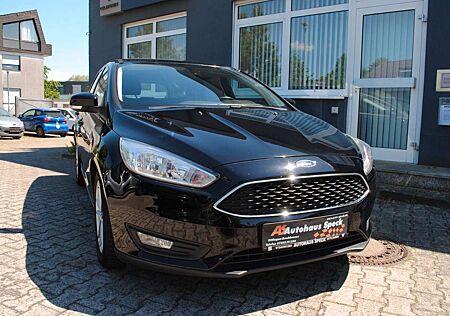 Ford Focus 1,0 EcoBoost Turnier *Business-Paket*Tempo