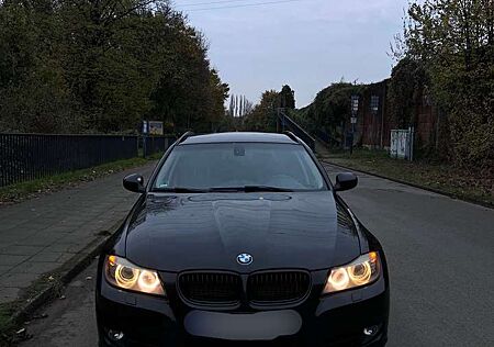 BMW 318d 318 DPF Touring Aut. Edition Exclusive