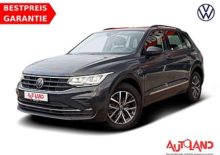 VW Tiguan Volkswagen Life DSG LED Navi DAB ACC PDC Kamera