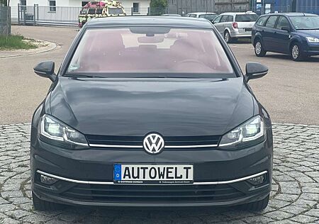 VW Golf Volkswagen VII Lim. Highline BMT2.0TDI DSG LED ACC