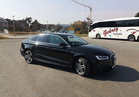 Audi A3 35 TFSI cylinder on demand Limousine design