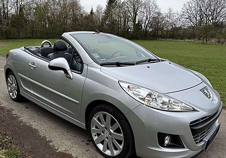 Peugeot 207 CC 155 Cabrio Mit Neuen Tüv Tausch Möglich