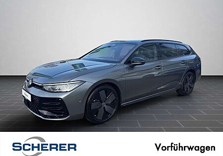 VW Passat Volkswagen R-Line "Signature", 4Motion, Pano, AHK el