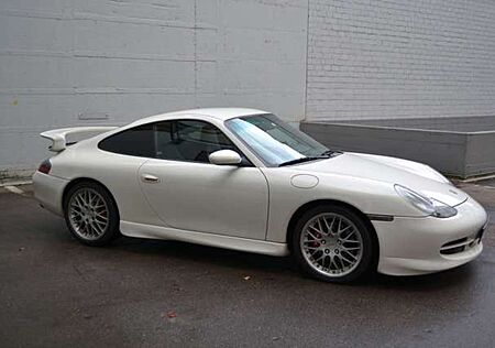 Porsche 996 911 Carrera 4 GT3 Look