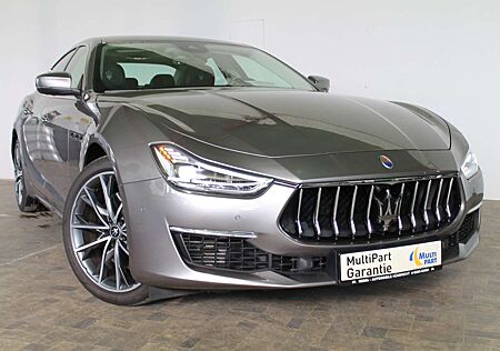 Maserati Ghibli 3,0 V6 350HPGranLusso, ACC,LED,360°,Schiebedach