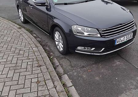 VW Passat Volkswagen 2.0 Blue TDI DSG SCR Comfortline