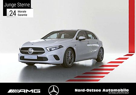 Mercedes-Benz A 250 e Style KAMERA SPUR DISTR. MBUX LED NAVI