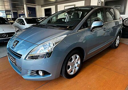 Peugeot 5008 Active AUTOMATIK/KLIMA/AHK/PDC/TEMPOMAT