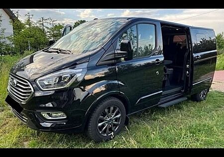 Ford Tourneo Custom 320 L1H1 185 PS Aut. Titanium