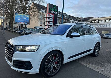 Audi SQ7 4.0TDI 3& S-LINE PANO Head-Up Matrix-LED B&O