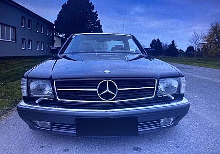 Mercedes-Benz 560 SEC