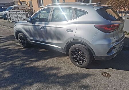 MG ZS EV Standard Luxury