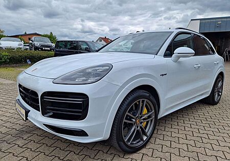 Porsche Cayenne Turbo S E-Hybrid Ceramic Brake/Matrix