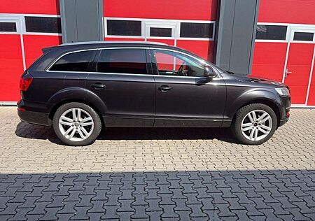 Audi Q7 4.2 FSI quattro tiptronic