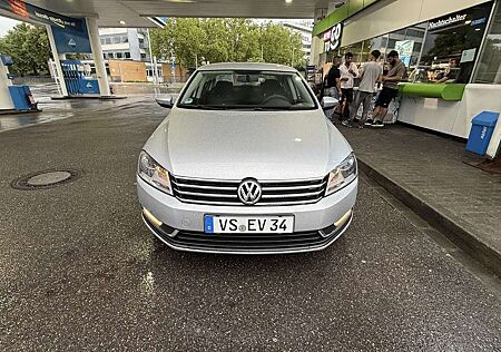 VW Passat Volkswagen 1.4 TSI Trendline