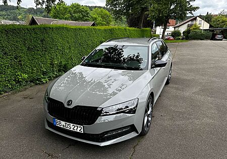 Skoda Superb Combi 2.0 TSI 4x4 DSG Sportline