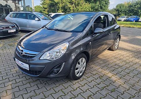 Opel Corsa 1.4 16V Satellite