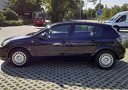 Opel Astra 1.6 Edition