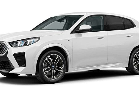 BMW iX2 xDrive30 M Sport LiveCock.HUD.LED.AHK.ParkAs