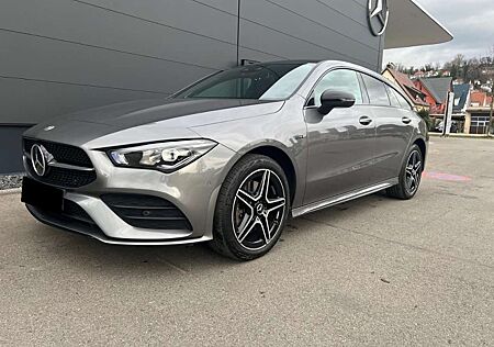 Mercedes-Benz CLA 250 e Shooting Brake 8G-DCT
