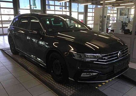 VW Passat Volkswagen 2.0 TDI R-Line*VIRTUAL*LED*AHK*R-KAMERA*