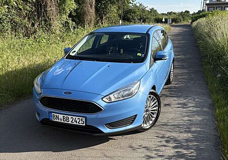Ford Focus Turnier 1.5 TDCi ECOnetic 88g Start-Stopp-Sy Trend