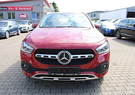 Mercedes-Benz GLA 220 d 4MATIC DCT Head-Up,Navi,Leder,SHZ