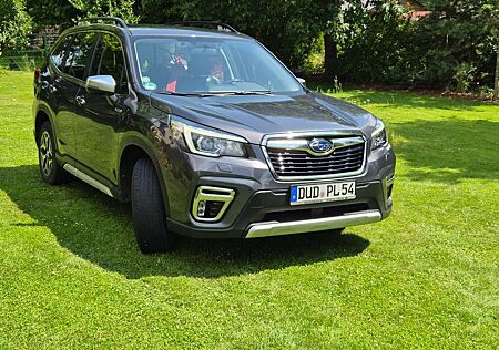 Subaru Forester 2.0X Lineartronic Special