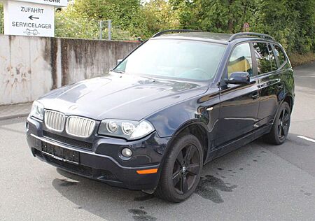 BMW X3 3.0si Panorama Leder Automatik Navi PDC