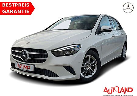 Mercedes-Benz B 180 B180 Style 7G-DCT LED Navi USB PDC Sitzheizung