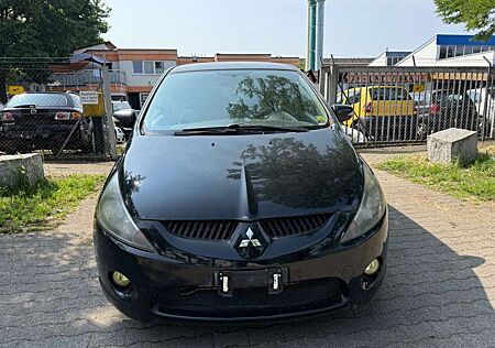 Mitsubishi Grandis 2.4 Invite + Klima .