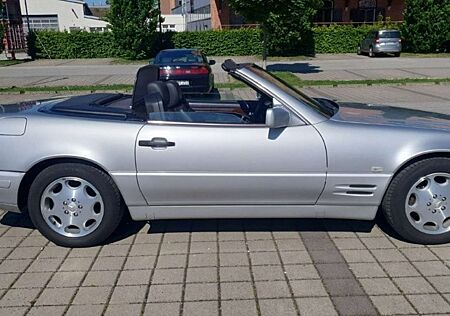 Mercedes-Benz SL 320