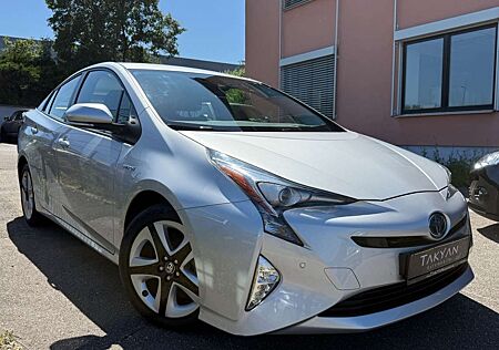 Toyota Prius Executive / 1.Hand / NAVI / LED / HEAD-UP